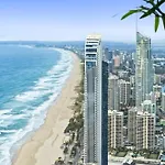 Ocean Views In Beachside 2-Bedroom Unit - Q Stay